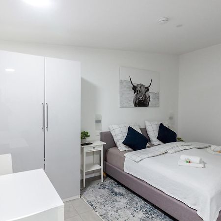 Ferienwohnung Domspatz Mit Klimaanlage Magdeburgo Esterno foto